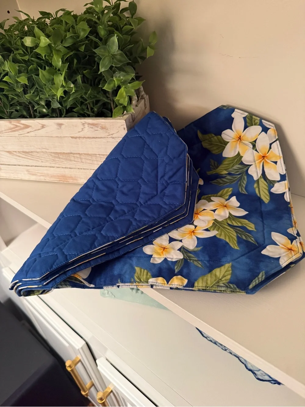 Tropical Plumeria Floral Reversible Quilted Placemats Blue Set of 4